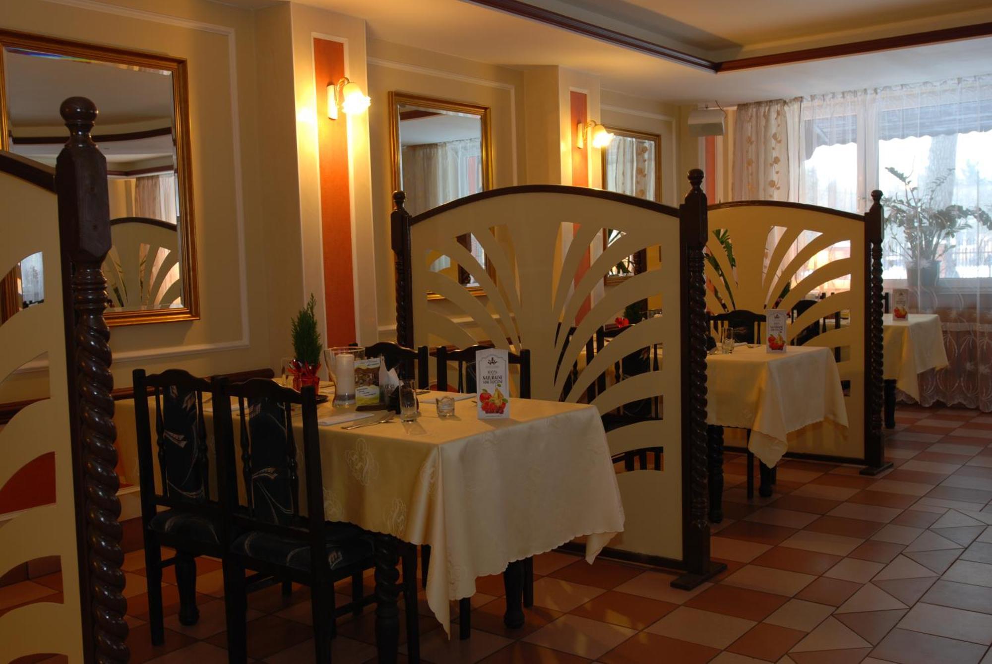 Hotel La-Musica Piaseczno  Exterior photo